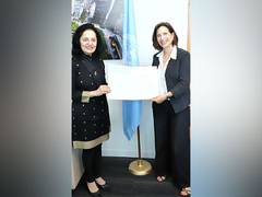 
      
      India contributes USD 1,000,000 to promote Hindi language at UN
      
      
