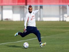 
      
      Arturo Vidal slams 