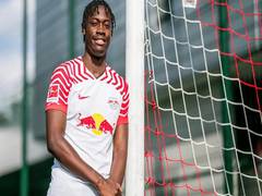 
      
      RB Leipzig sing 18-year-old El Chadaille Bitshiabun from PSG
      
      