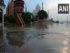 
      
      Rising Yamuna water level reaches outer walls of Taj Mahal
      
      