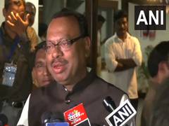 
      
      Maharashtra BJP cancels birthday celebrations of Dy CM Fandanvis
      
      