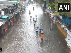 
      
      IMD issues Orange alert for Mumbai, several areas waterlogged
      
      