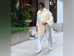 
      
        Amitabh Bachchan launches trailer of Gujarati film 'Tron Ekka' 
      
      