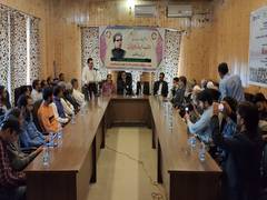 
      
      Dignified literary event in Srinagar honoring Raja Nazar Bonyari
      
      