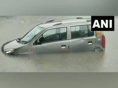 
      
      Heavy rains lash parts of Maharashtra
      
      