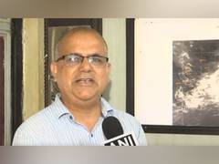 
      
      IMD issues heavy rainfall alert in Gujarat for next 24 hours
      
      
