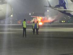 
      
      SpiceJet aircraft catches fire at Delhi airport
      
      