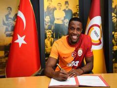 
      
      Turkish football club Galatasaray sign Wilfried Zaha 
      
      