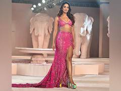 
      
      Kiara Advani shines as desi ‘Barbie’ at India Couture Week 2023
      
      