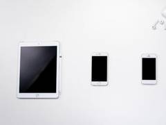 
      
      Global smartphone shipments continue to decline in Q2
      
      