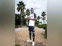 
      
      Fulham sign Nigerian footballer Calvin Bassey on four-year deal
      
      