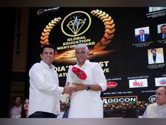 
      
      Global Education Mentor Award
      
      