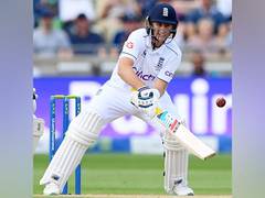 
      
      Ashes, 5th Test: England on driver's seat, lead by 250 runs 
      
      