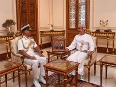 
      
      Indian Navy Chief discusses defence cooperation with Oman
      
      