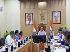 
      
      Delhi LG chairs 13th GGSIPU meeting, calls for global excellence 
      
      
