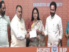 
      
      Actress, former MLA Jayasudha joins BJP
      
      