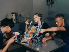 
      
      New technique simplifies construction process 
      
      
