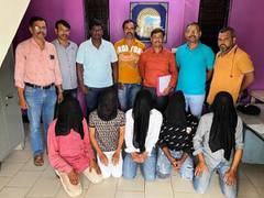 
      
      Mumbai: Anti-Narcotics Cell arrests 5 drug peddlers, seizes drugs
      
      