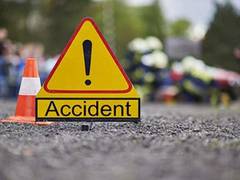 
      
      Behala road accident: Student killed by lorry
      
      