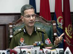 
      
      Punjab: DGP holds law and order meeting in Hoshiarpur ahead of I-
      
      