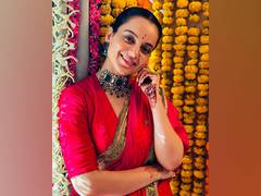 
      
      Kangana Ranaut gives sneak peek of her 'Chandramukhi 2' character
      
      