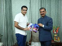 
      
      Himachal CM Sukhu unveils book of 17-year-old Hridayansh 
      
      