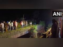
      
      AP: 1 dead, 3 rescued after car falls in canal in East Godavari
      
      