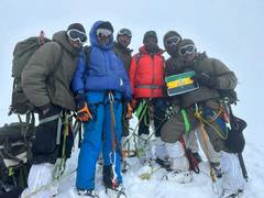 
      
      Indian Army mountaineers scale Mount Kun-Nun
      
      