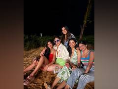 
      
      Sara Ali Khan shares fun pictures with her friends
      
      