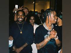 
      
      Kanye West performs for first time since antisemitic remarks
      
      