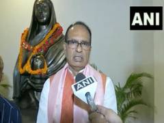 
      
      MP CM Chouhan jibes at Congress party
      
      