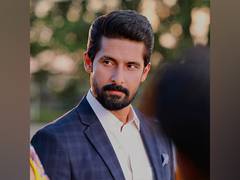 
      
      Ravi Dubey turns lawyer for new show 'Lakhan Leela Bhargav'
      
      
