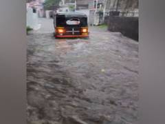 
      
      Uttarakhand: Heavy rains cause waterlogging in Haldwani, 150 peop
      
      