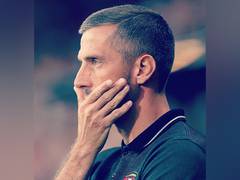 
      
      Wolverhampton Wanderers announce Gary O'Neil as new head coach
      
      