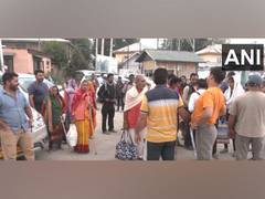 
      
      J-K: New batch of pilgrims embarks on Amarnath Yatra
      
      