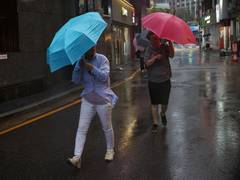 
      
      Typhoon Khanun: 1 died, another missing in South Korea
      
      