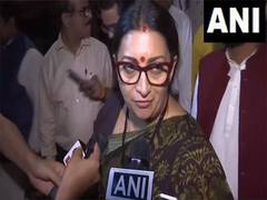 
      
      Those whose aim is to loot country will: Smriti Irani slams Oppn
      
      