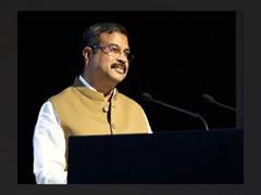 
      
      Union Minister Dharmendra Pradhan launches DBT in NAPS
      
      
