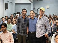 
      
      Vikrant shares pic with Vidhu Vinod Chopra from ‘12th Fail’ sets
      
      