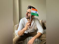 
      
      Kartik Aaryan hails youth power on Independence Day 
      
      