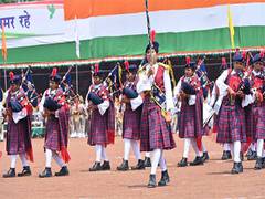 
      
      Women bagpiper band performs for first time in I-Day celebration,
      
      