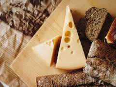 
      
      Study identify microbes required to produce mozzarella
      
      