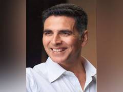 
      
      Akshay thanks fans as ‘OMG 2’, ‘Gadar 2’ script history
      
      
