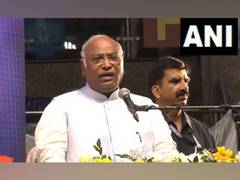 
      
      Kharge thanks Sonia, Rahul for supporting bid for Cong president
      
      