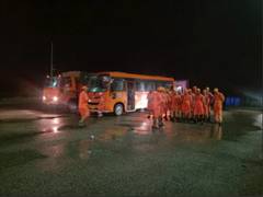 
      
      Himachal rains: 10 people including 5 forest officials stuck
      
      