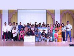 
      
      Cutting Chai 2 - A magnificent performance by brilliant people 
      
      