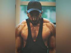 
      
       Ranveer Singh looks all pumped in new gym picture
      
      