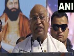 
      
      Congress president claims MP government is an illegal government
      
      