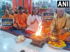 
      
      MP: Havan performed at Khajrana Ganesh Temple for Chandrayaan-3
      
      