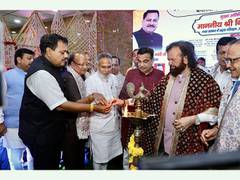 
      
      Maintaining cleanliness and security is the responsibility of all
      
      